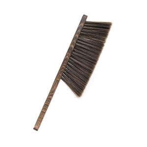 Escoba de mano para limpieza y desempolvado con mango de madera natural y cerdas suaves, al por mayor - Product Image 1