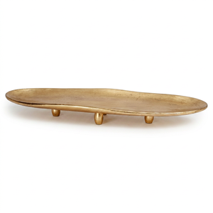 Plateau de console ovale minimaliste doré sur pieds – Plateau d'appoint en laiton à bords organiques lisses pour cuisines modernes - Product Image 1