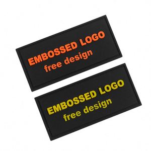 Badge de marque personnalisé en PVC 3D, silicone souple, patch de selle de cheval en caoutchouc - Product Image 1