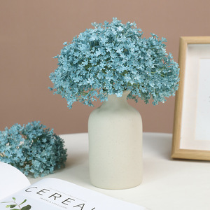 Bouquet de fleurs artificielles Ruilisi en silicone souple, finition mate, décoration de mariage - Product Image 1
