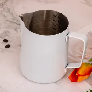 Hersteller Sharp Spout Pull Flower Cup Latte Benutzer definiertes Logo Barista Maker Kaffee Edelstahl 304 Frother Pitcher Milk Jug