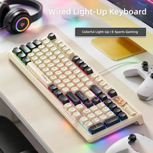 Clavier de jeu filaire rétroéclairé RVB pleine taille 104 touches USB Plug and Play Clavier à membrane pour ordinateur de bureau - Product Image 3