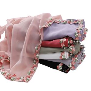 新しいシフォン小さな花レースビーズスカーフマレーシアヘッドバンドショール女性のスクエアスカーフ<span class=keywords><strong>Hijab</strong></span> - Product Image 1