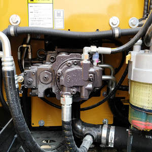 Nouvelle pelle hydraulique sur chenilles de 15 tonnes SY155H à faible consommation de carburant, avec accessoires de pelle hydraulique, marteau, à bon prix, à vendre - Product Image 3