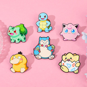 Badge en métal amusant Pokémon, mignon Charmander, broche en alliage avec technique d'huile coulante - Product Image 1