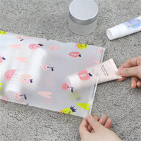 Sac d'emballage personnalisé en PE refermable avec fermeture éclair pour t-shirts, chaussures et vêtements, avec fermeture autocollante, logo imprimé transparent, design givré