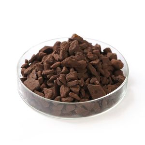 Sable de dioxyde de manganèse noir à haute teneur en manganèse, agent auxiliaire chimique de déferrage pour filtres à eau domestiques 100% - Product Image 4