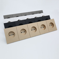 Prise murale russe Schuko 5 prises 5 gangues 16A, type encastré, panneau PC blanc, norme UE, pour le marché russe, fourni par le fabricant