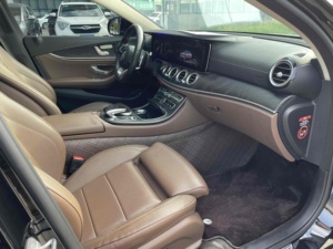<span class=keywords><strong>Mercedes</strong></span> Benz <span class=keywords><strong>Clase</strong></span> E <span class=keywords><strong>2018</strong></span> E200 Sport Sedán LHD Usado, Auto de <span class=keywords><strong>Segunda</strong></span> <span class=keywords><strong>Mano</strong></span> para Exportación - Product Image 5