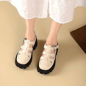 รองเท้าแตะแฟชั่นผู้หญิงหนังแท้ส้นแบนรองเท้าแพลตฟอร์มผู้หญิงรองเท้าส้นหนารองเท้า2025ฤดูร้อนสไตล์โรมันไซส์ใหญ่43 - Product Image 3