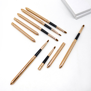 Brosse <span class=keywords><strong>à</strong></span> <span class=keywords><strong>lèvres</strong></span> Cheveux Synthétiques avec Capuchon Portable Rouge <span class=keywords><strong>À</strong></span> <span class=keywords><strong>Lèvres</strong></span> <span class=keywords><strong>Rétractable</strong></span> Boutique Cosmétique <span class=keywords><strong>Pinceau</strong></span> De Maquillage - Product Image 3