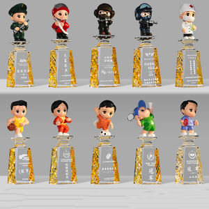 DEMO Fabricante Muñeca Figura <span class=keywords><strong>DE</strong></span> ACCIÓN Trofeo <span class=keywords><strong>de</strong></span> cristal Tazas Trofeos Personalizados Dibujos animados <span class=keywords><strong>Carrera</strong></span> Muñeca Trofeos <span class=keywords><strong>de</strong></span> cristal - Product Image 5
