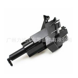 Boquillas de Lavado de Faros Nissan 28612-JD000-999 y 28611-JD000-999, Boquillas de Limpieza de Inyectores - Product Image 3