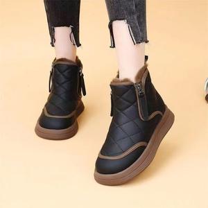 Mocasines de hombre de alta calidad, color marrón, de caña baja, hechos de cuero británico lavado y con estilo retro, con suela Goodyear y fabricados a mano. - Product Image 6