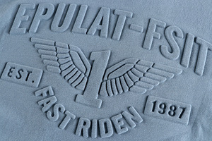 Camiseta de Hombre de Alta Calidad con Logotipo Personalizado, 100% Algodón, Tejido de Punto, 180 Gramos, Estampado en Relieve 3D - Product Image 3