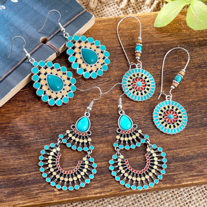 Pendientes Colgantes Boho de Moda para Mujer, con Turquesa y Aleación, Diseño Floral, Joyería de Fiesta, Engaste de Bisel de Plata Tibetana - Product Image 3