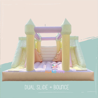 Château gonflable PVC 0,55 mm d'épaisseur, couleurs pastel, avec double toboggan, certifié CE, protection UV, ignifuge
