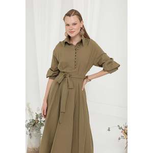 Robe pour femme avec ceinture et détails boutonnés, col mandarin - 20688ELB - KHAKI - Product Image 1