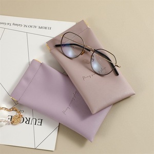 לוגו מותאם אישית pu עור משקפי שמש רכים במקרה משקפיים גדולים נרתיק משקפיים זכוכית לסחוט - Product Image 1