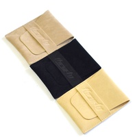 Pochette de luxe en suède avec rabat, petit format, logo gaufré, pour bijoux et bagues