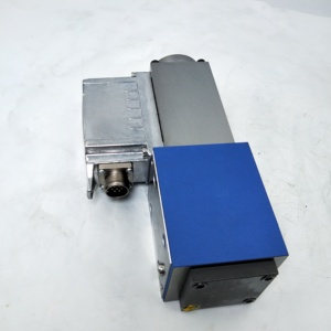 Vanne directionnelle proportionnelle, servovalve à action directe, 4WRPEH10 4WRPEH10C4B50L-2X/G24K0/A1M - Product Image 3