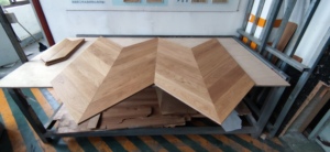 Suelo <span class=keywords><strong>de</strong></span> Madera Maciza Chevron OAK Directo <span class=keywords><strong>de</strong></span> Fábrica con <span class=keywords><strong>Precio</strong></span> Económico, Suelo <span class=keywords><strong>de</strong></span> Madera <span class=keywords><strong>de</strong></span> Ingeniería para el Hogar - Product Image 4