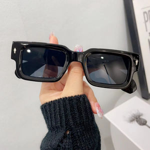 OEM nueva <span class=keywords><strong>moda</strong></span> gafas <span class=keywords><strong>de</strong></span> sol <span class=keywords><strong>de</strong></span> <span class=keywords><strong>cara</strong></span> <span class=keywords><strong>redonda</strong></span> <span class=keywords><strong>para</strong></span> mujeres y hombres verano UV <span class=keywords><strong>lentes</strong></span> polarizadas PC Marco en línea estilo <span class=keywords><strong>de</strong></span> celebridad 3709 - Product Image 2