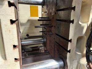 Presse de moulage sous pression d'occasion de 350 tonnes pour la production de pièces en alliage d'aluminium, de zinc et de magnésium, fabrication industrielle - Product Image 2