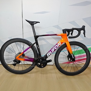 Vélo de <span class=keywords><strong>course</strong></span> RUFON T1100 en fibre de carbone ultra-léger avec freins à disque hydrauliques rigides, vitesses variables et guidon drop pour hommes et femmes - Product Image 5