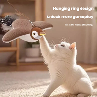 Jouet pour chat électrique avec oiseau qui bat des ailes, mouvements automatiques des ailes, son réaliste d'oiseau qui chiaie, en polyester, pour l'exercice des chats d'intérieur