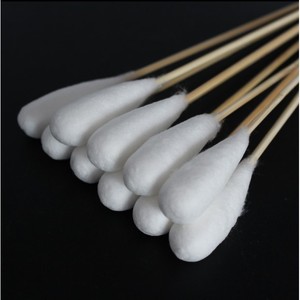 สำลีก้านตรวจภายในแบบใช้แล้วทิ้งทางการแพทย์ ขนาด 20 ซม. ผ่านการฆ่าเชื้อ ทำจากไม้ไผ่ หัวยาวพิเศษ บรรจุ 20 ชิ้นต่อแพ็ค - Product Image 3