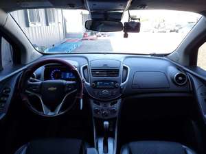 2015 BLACK Trax Auto Gasoline Power Seats Compact Auto <b>TPMS</b> Equipped Used SUV Reliable Turbocharged Car - Product Image 5