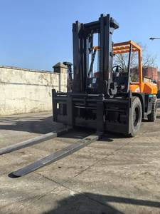 Montacargas Diésel Original Japonés TCM FD100 de 10 Toneladas con Motor de Combustión Interna, Desplazador Lateral, Usado, 1 Año de Garantía, Video de Prueba - Product Image 3