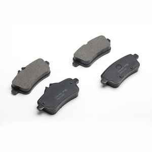 Kit Pastiglie Freno a Disco per Auto e Camion, Altri Componenti Freni Auto, Kit Rivestimento in Metallo, Pastiglie Freno in Ceramica al Carbonio per Auto Toyota Chevrolet BMW Honda - Product Image 4