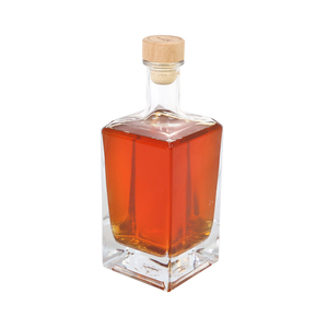 Bouteille de parfum en verre super silex, cylindre carré avec placage de flamme, Rhum épaissi, 750ml de 25 oz - Product Image 3