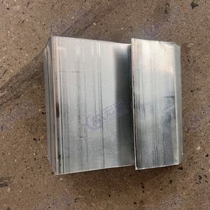 Nueva Máquina Automática Antirrobo para Formar Marcos de Puertas Dobles en U con PLC y Construcción de Acero Inoxidable - Product Image 5