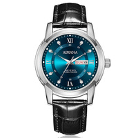 Montre à quartz de qualité supérieure avec cadran multicolore unique, bracelet en cuir antidérapant, fonction lumineuse, idéale comme cadeau souvenir.