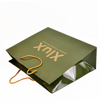 Sacs en papier personnalisés avec logo imprimé, vente en gros, sacs en papier de luxe brillants pour boutiques, emballages pour vêtements et chaussures, sacs de shopping