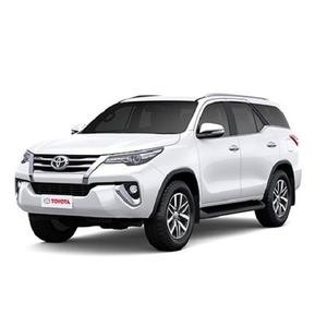Hybrid AWD Cuero R19 Oscuro para Fortuner SUV 2023 - Product Image 1