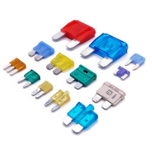 Fusibles automatiques de vente directe d'usine 1A-120A AMP 32V 58V 80V 125V Fusibles automobiles <span class=keywords><strong>Fusible</strong></span> à lame de voiture Automotriz - Product Image 1