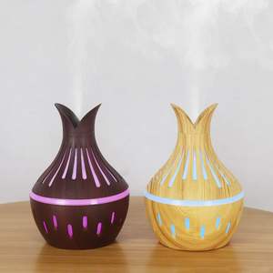 เครื่องกระจายกลิ่นหอมรูปกลีบดอกไม้ดีไซน์ใหม่ ขนาด 300 มล. พร้อมไฟ LED สำหรับใช้ในบ้าน ช่วยเพิ่มความชื้นและสร้างบรรยากาศอโรมาเธอราพี - Product Image 3