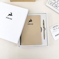 Carnet de notes en gros avec logo gaufré et stylo assorti, couverture souple et flexible, journal avec stylo de couleur assortie