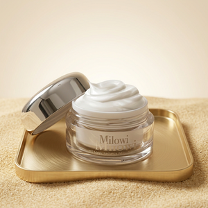 ครีม MILOWI V2 MAGIC RADIANCE WHITENING 50 กรัม ครีมลดเลือนริ้วรอยเพื่อผิวกระจ่างใสทันที ช่วยเติมความชุ่มชื้นให้ผิวเปล่งประกาย - Product Image 1