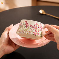 Ensemble tasse et soucoupe à café en céramique à motif floral vintage, en gros, avec boîte cadeau, faible MOQ, pour cadeaux de fêtes