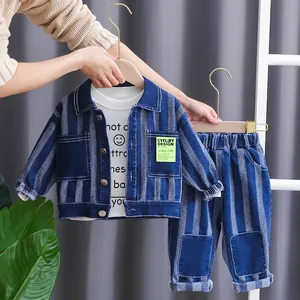 Vestiti del ragazzo del bambino 2023 primavera neonato 3 pezzi set di abbigliamento giacca di Jeans camicia di cotone Jeans per bambini ragazzo