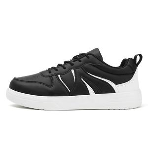 Chaussures de sport et de skateboard pour hommes, nouvelle mode, antidérapantes, style décontracté, pour l'automne, vente en gros d'usine - Product Image 1