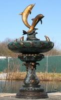 Fontaine d'eau en bronze en forme de dauphin pour piscine, décoration d'hôtel, design traditionnel durable