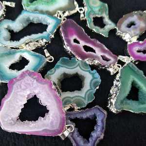 Pendentif Collier en Pierre de Quartz Naturelle Druzy Plaqué Or et Argent Qualité AAA Fait Main Inde Style Tendance Cadeau pour Femme - Product Image 2