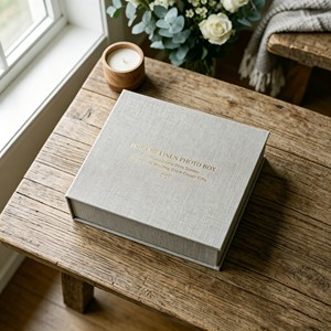 Luxury Custom Linen <strong>Keepsake</strong> <strong>Box</strong> with Logo Stamping Magnetic Clamshell Photo Album Storage Packaging <strong>Box</strong> - Product Image 3