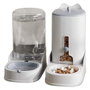 Haustiere Zubehör Große Kapazität Praktische 2-in-1 automatische Haustier katze Feeder Hund Wassersp ender Hot Selling tragbare Kunststoffsc halen - Product Image 1